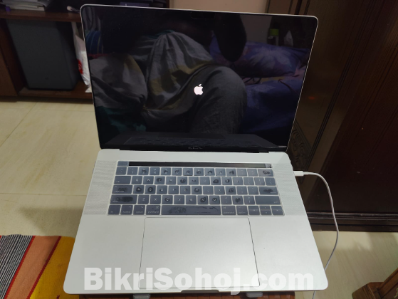 MacBook Pro 2017